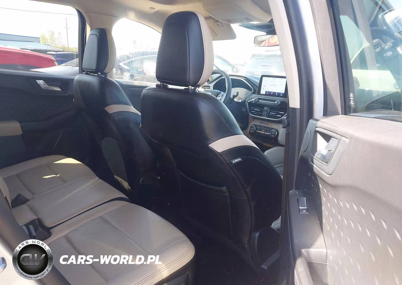 2020 Ford Escape Titanium VIN:1FMCU9J92LUA50166 - 8