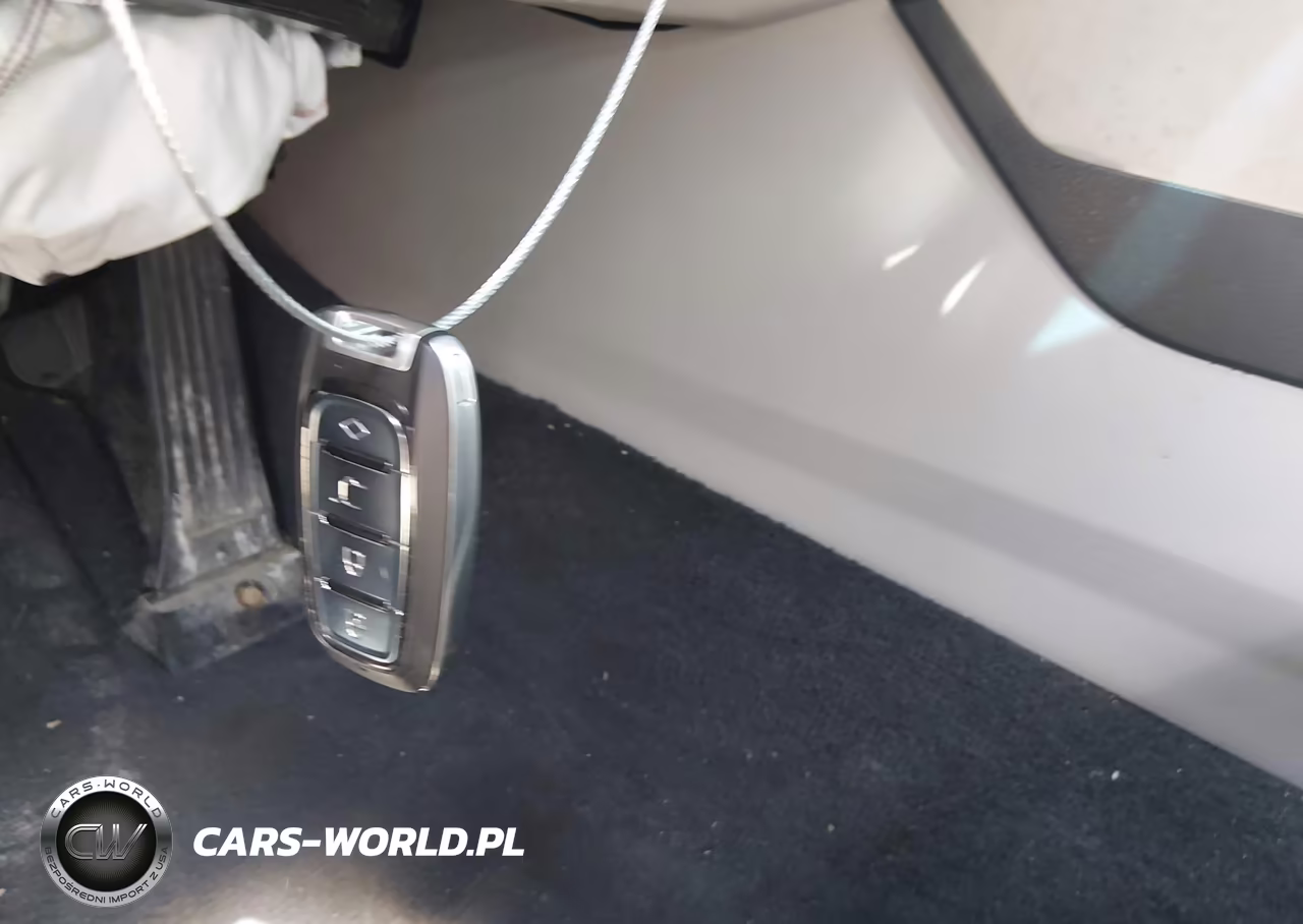 2015 Hyundai Sonata Limited VIN:5NPE34AFXFH162110 - 11