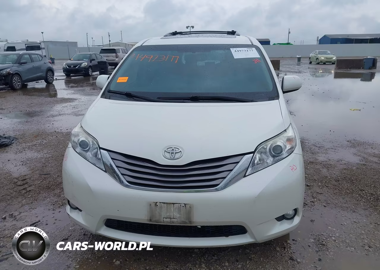 2017 Toyota Sienna Xle 8 Passenger VIN:5TDYZ3DC0HS776037 - 12