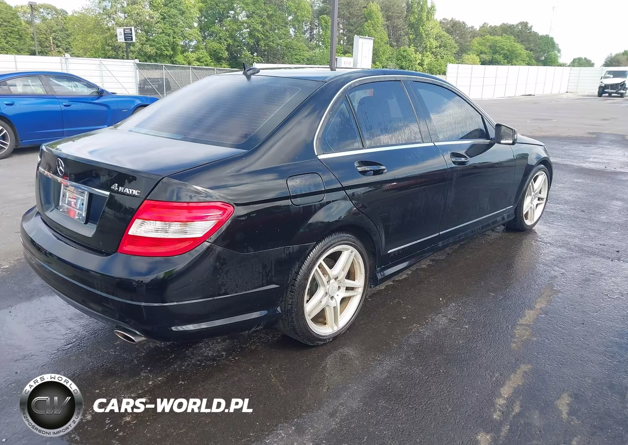 2011 Mercedes-Benz C 300 Sport 4Matic VIN:WDDGF8BB1BR150486 - 4