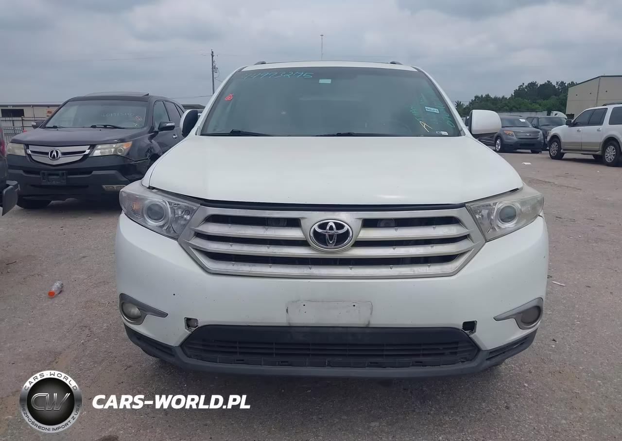 2011 Toyota Highlander Base V6 VIN:5TDBK3EH3BS076427 - 12