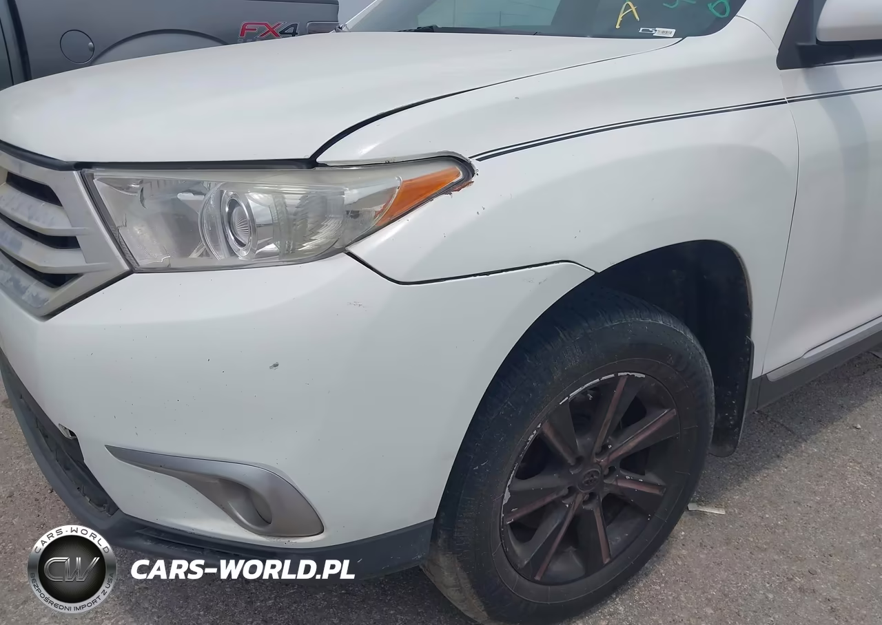 2011 Toyota Highlander Base V6 VIN:5TDBK3EH3BS076427 - 6