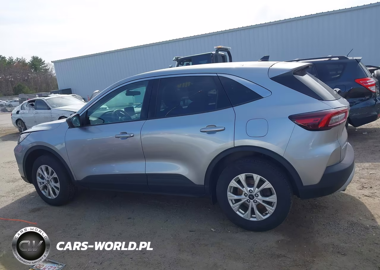 2023 Ford Escape Active VIN:1FMCU9GNXPUA11335 - 14