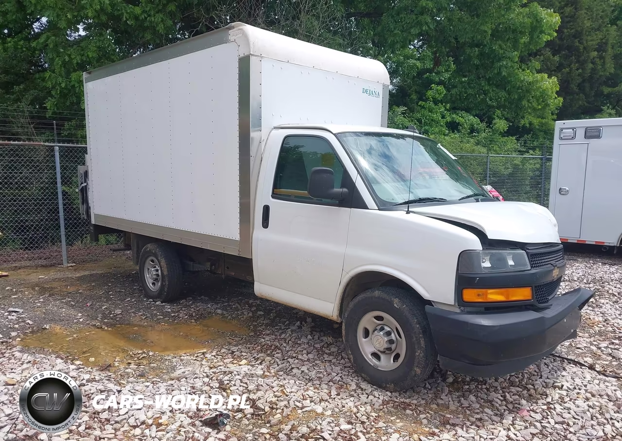 2023 Chevrolet Express Cutaway Work Van