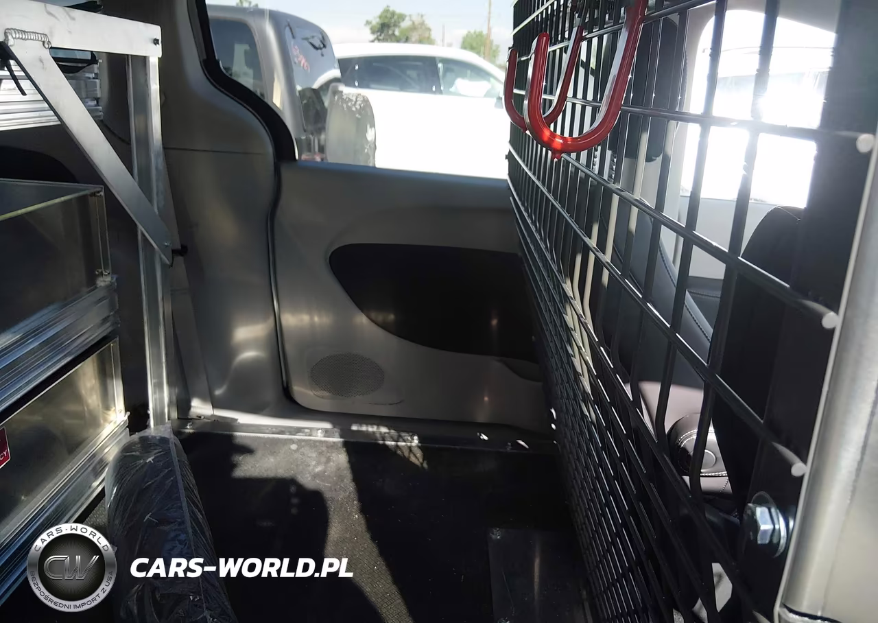 2024 Chrysler Pacifica Hybrid Select VIN:2C4RC1S73RR185159 - 8