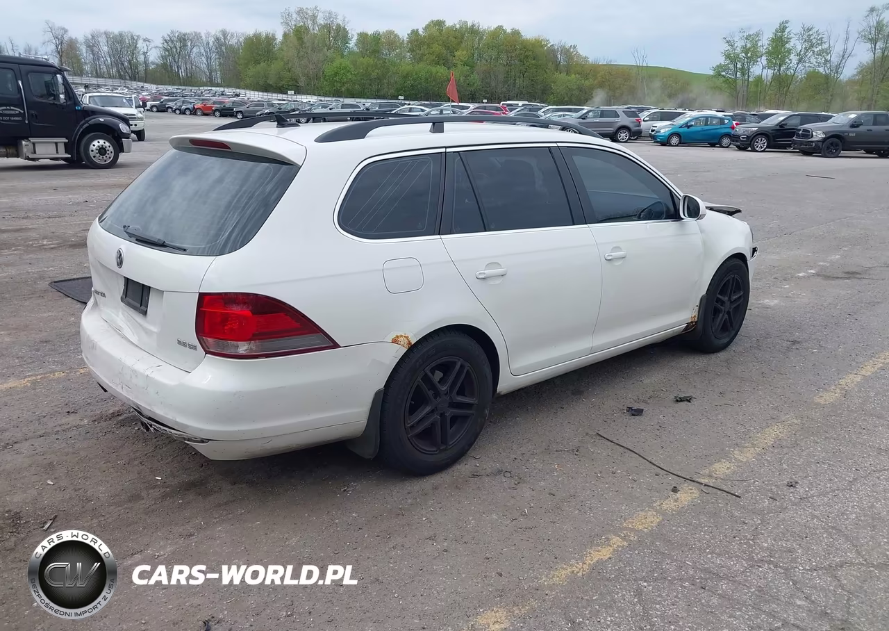 2011 Volkswagen Jetta Sportwagen 2.5L Se VIN:3VWPZ7AJ5BM656017 - 4