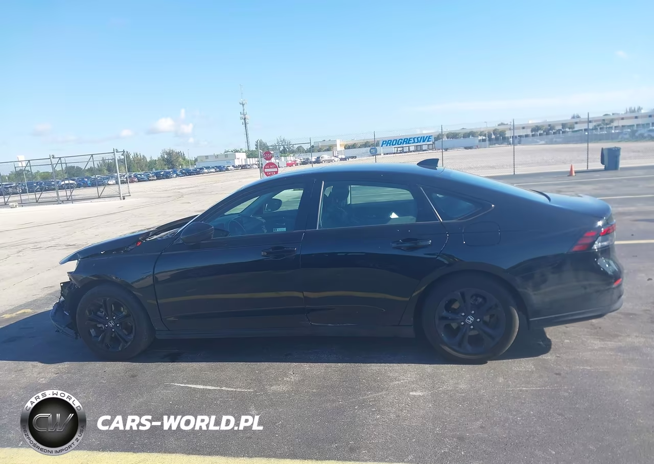 2025 Honda Accord Se VIN:1HGCY1F40SA016512 - 15