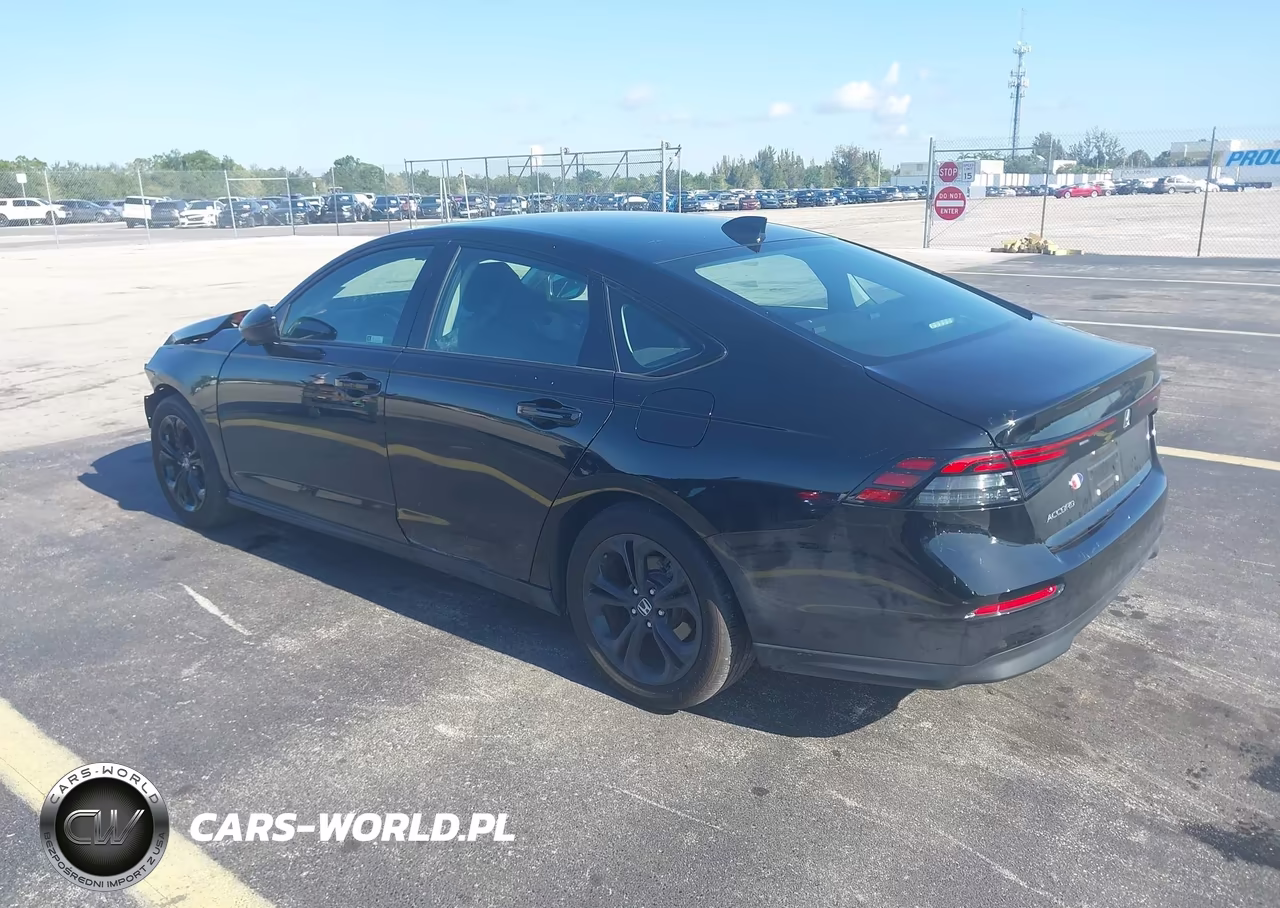 2025 Honda Accord Se VIN:1HGCY1F40SA016512 - 3