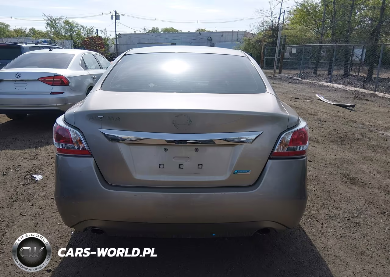 2014 Nissan Altima 2.5 S VIN:1N4AL3AP8EC114879 - 16