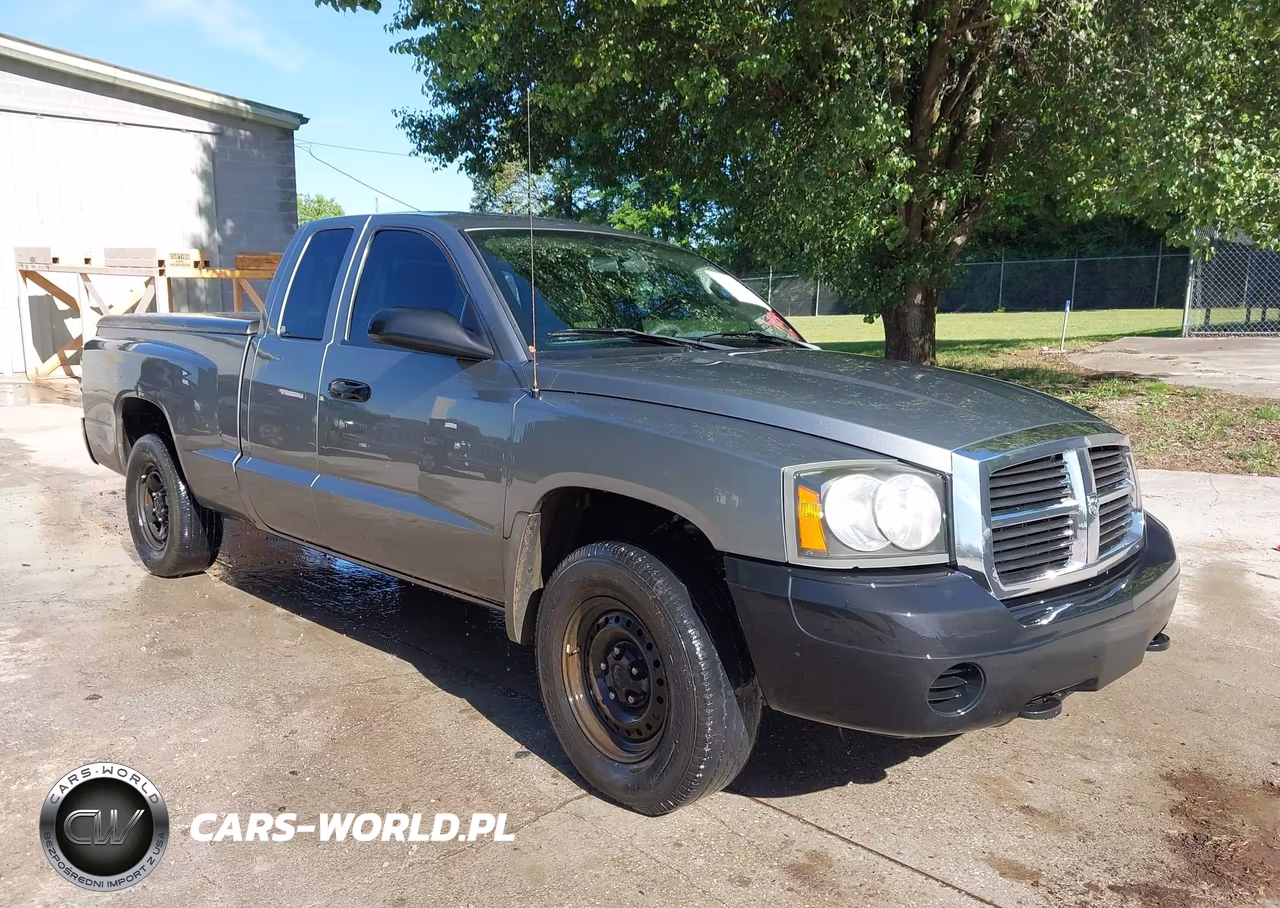 2005 Dodge Dakota St