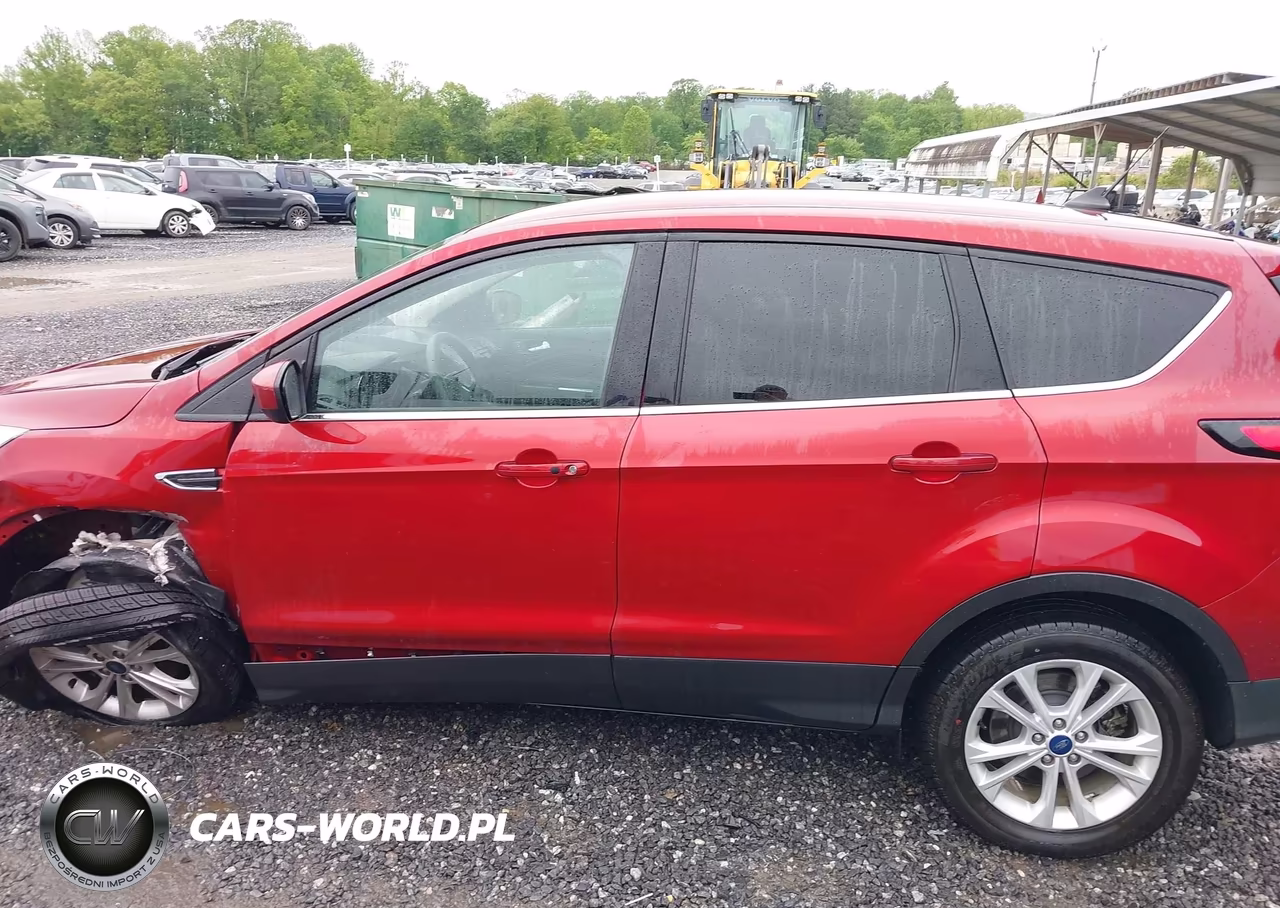 2019 Ford Escape Se VIN:1FMCU9GD3KUC45378 - 14