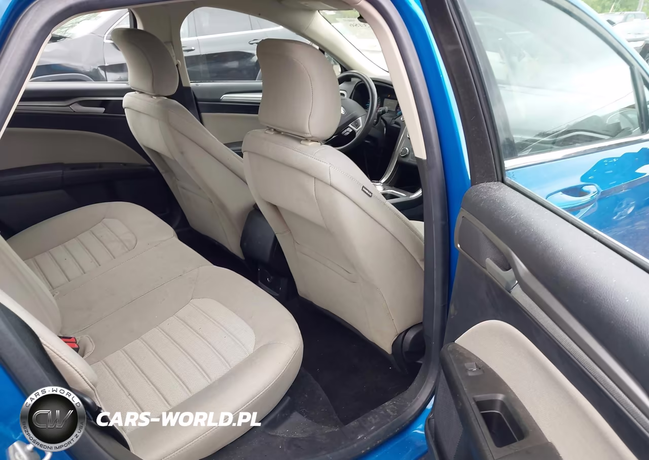 2019 Ford Fusion S VIN:3FA6P0G79KR276954 - 8