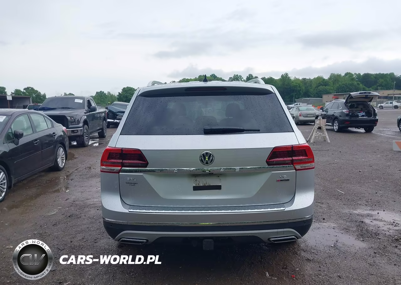 2018 Volkswagen Atlas 3.6L V6 Sel Premium VIN:1V2NR2CA0JC575516 - 16
