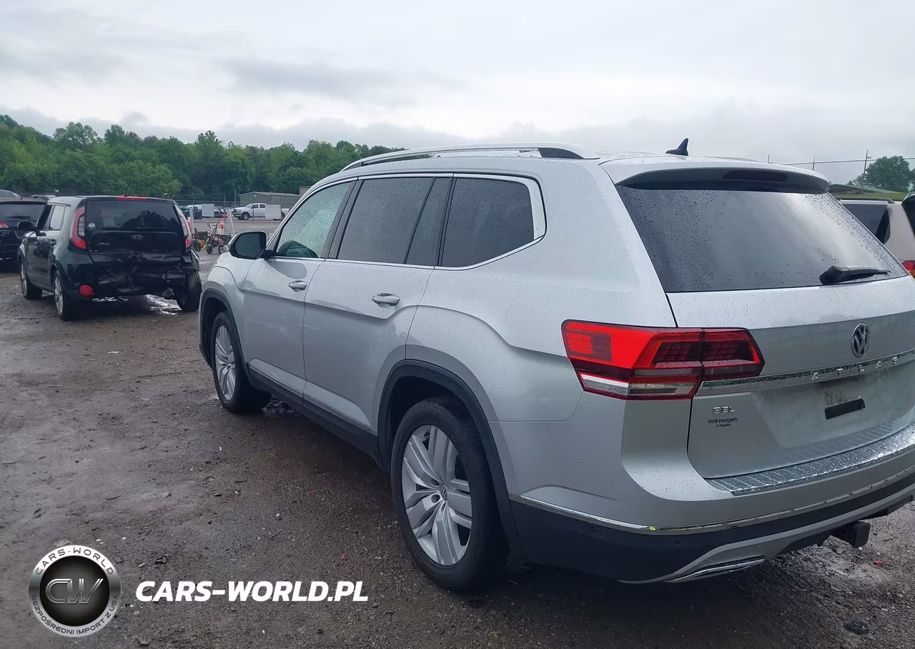2018 Volkswagen Atlas 3.6L V6 Sel Premium VIN:1V2NR2CA0JC575516 - 3