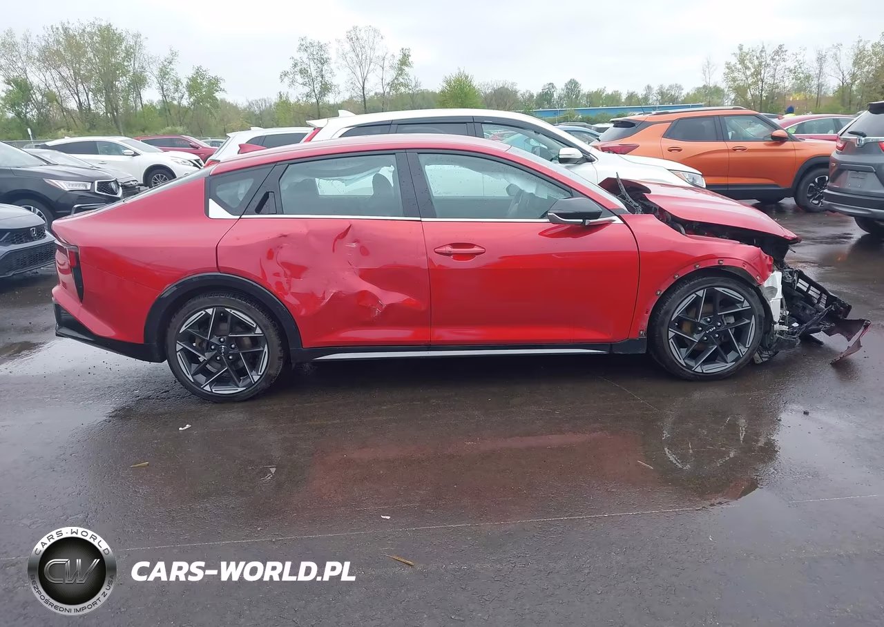2025 Kia K4 Gt-Line VIN:3KPFW4DE2SE052326 - 13