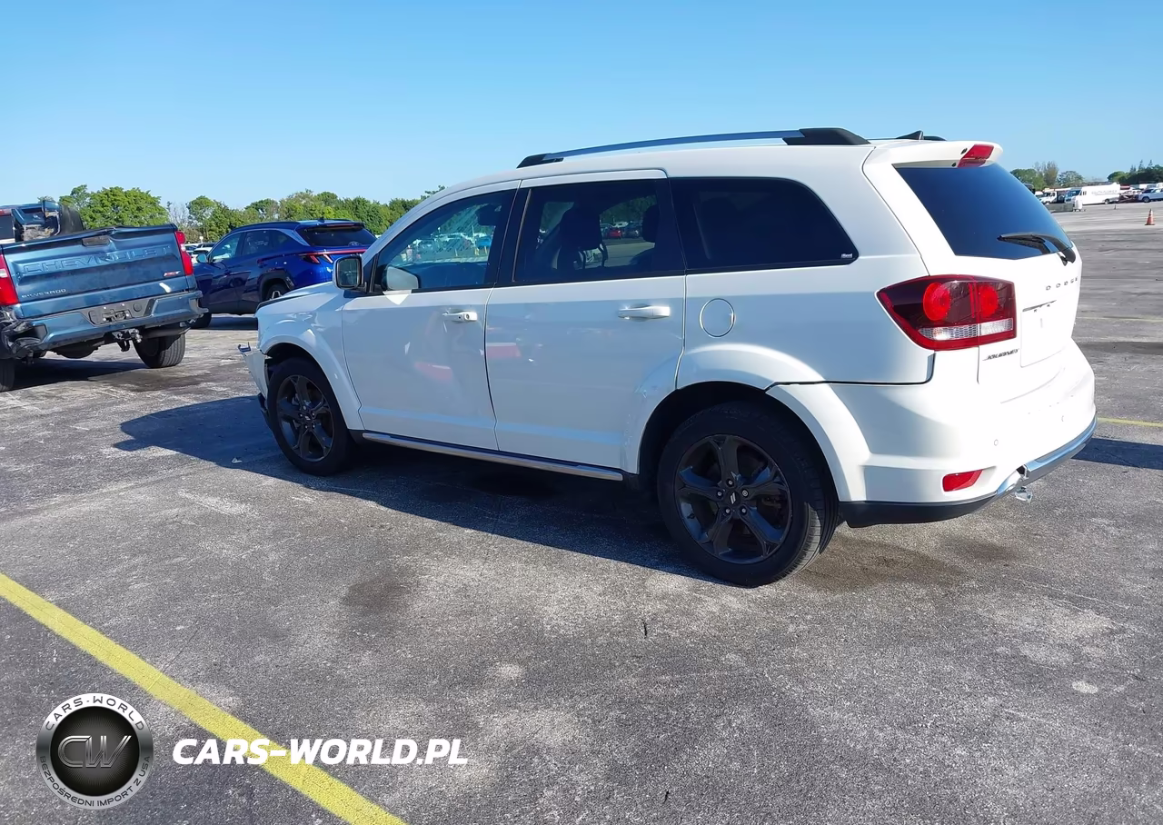 2020 Dodge Journey Crossroad VIN:3C4PDCGB7LT250595 - 3