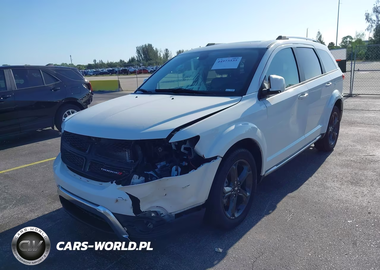 2020 Dodge Journey Crossroad VIN:3C4PDCGB7LT250595 - 6