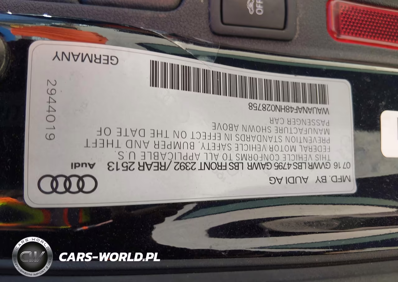 2017 Audi A4 2.0T Premium VIN:WAUANAF48HN028758 - 9