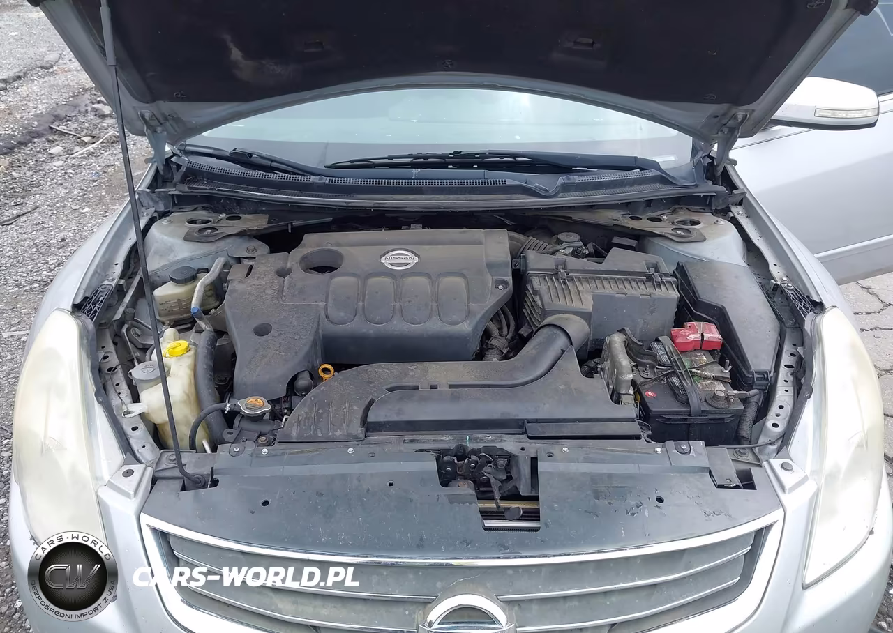 2011 Nissan Altima 2.5 S VIN:1N4AL2AP4BC137517 - 10