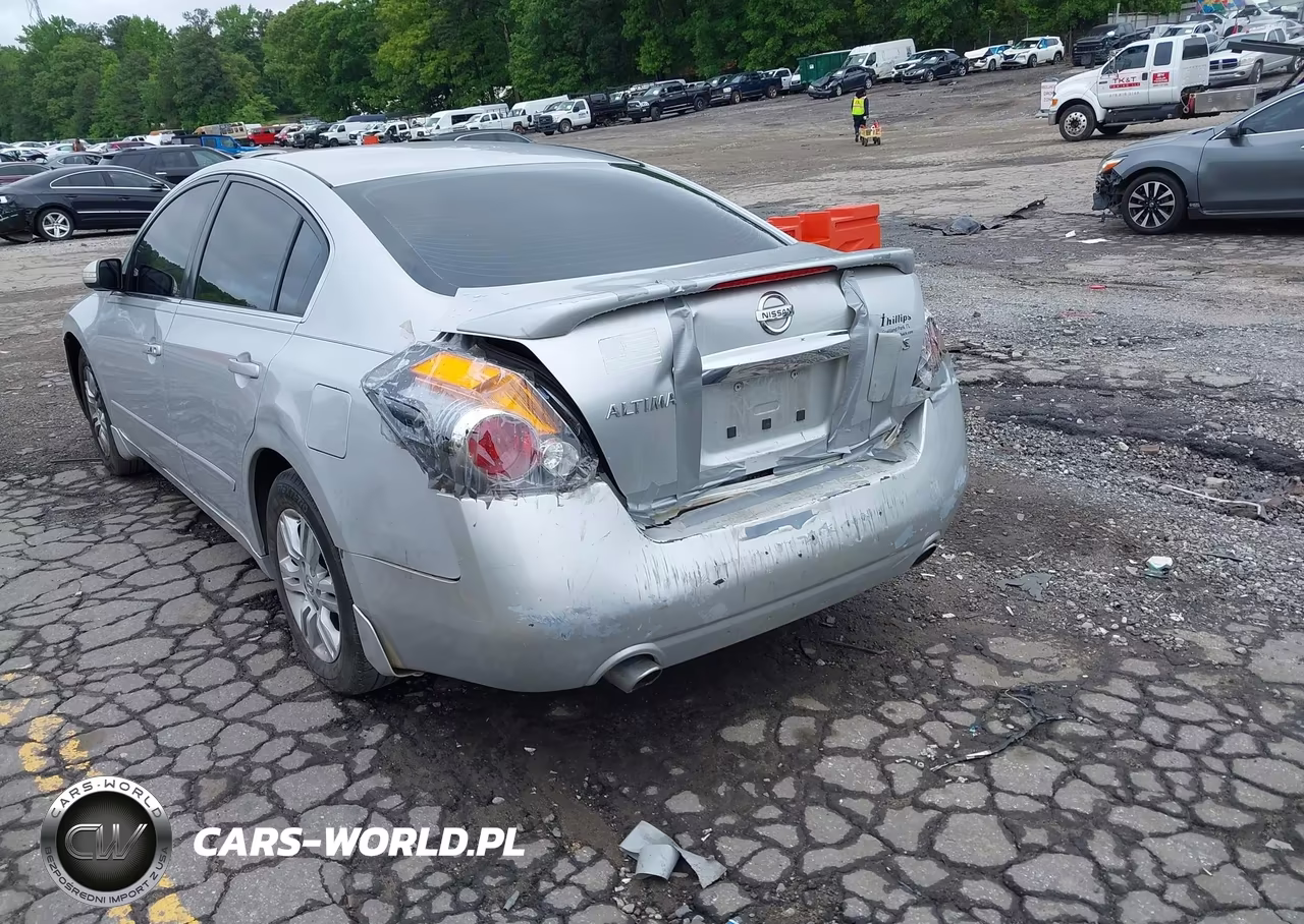 2011 Nissan Altima 2.5 S VIN:1N4AL2AP4BC137517 - 6