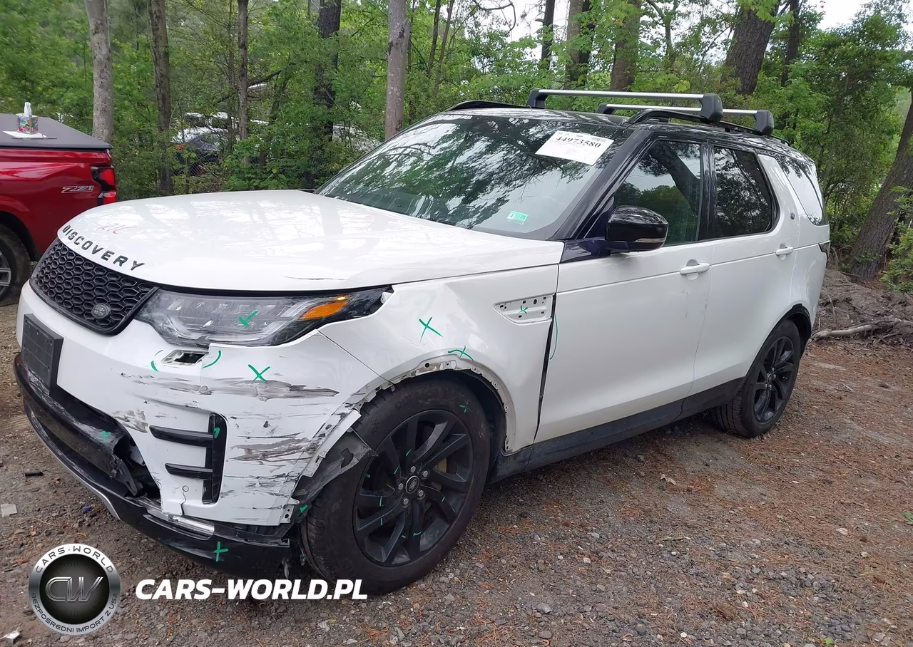 2020 Land Rover Discovery Landmark Edition VIN:SALRU2RV5L2420683 - 2