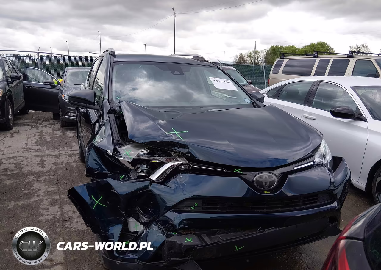 2017 Toyota Rav4 Le VIN:JTMBFREV5HJ161000 - 12