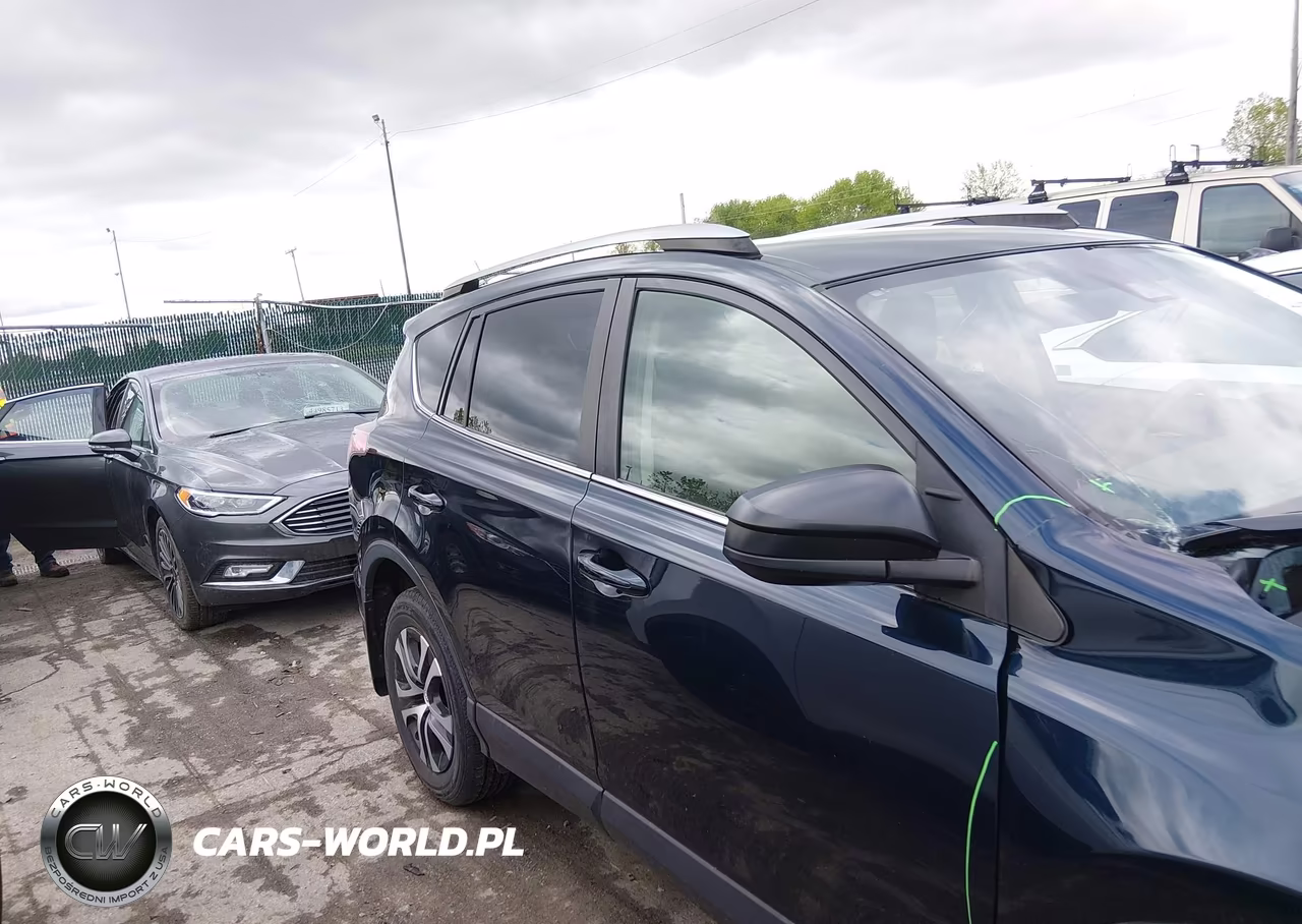 2017 Toyota Rav4 Le VIN:JTMBFREV5HJ161000 - 13