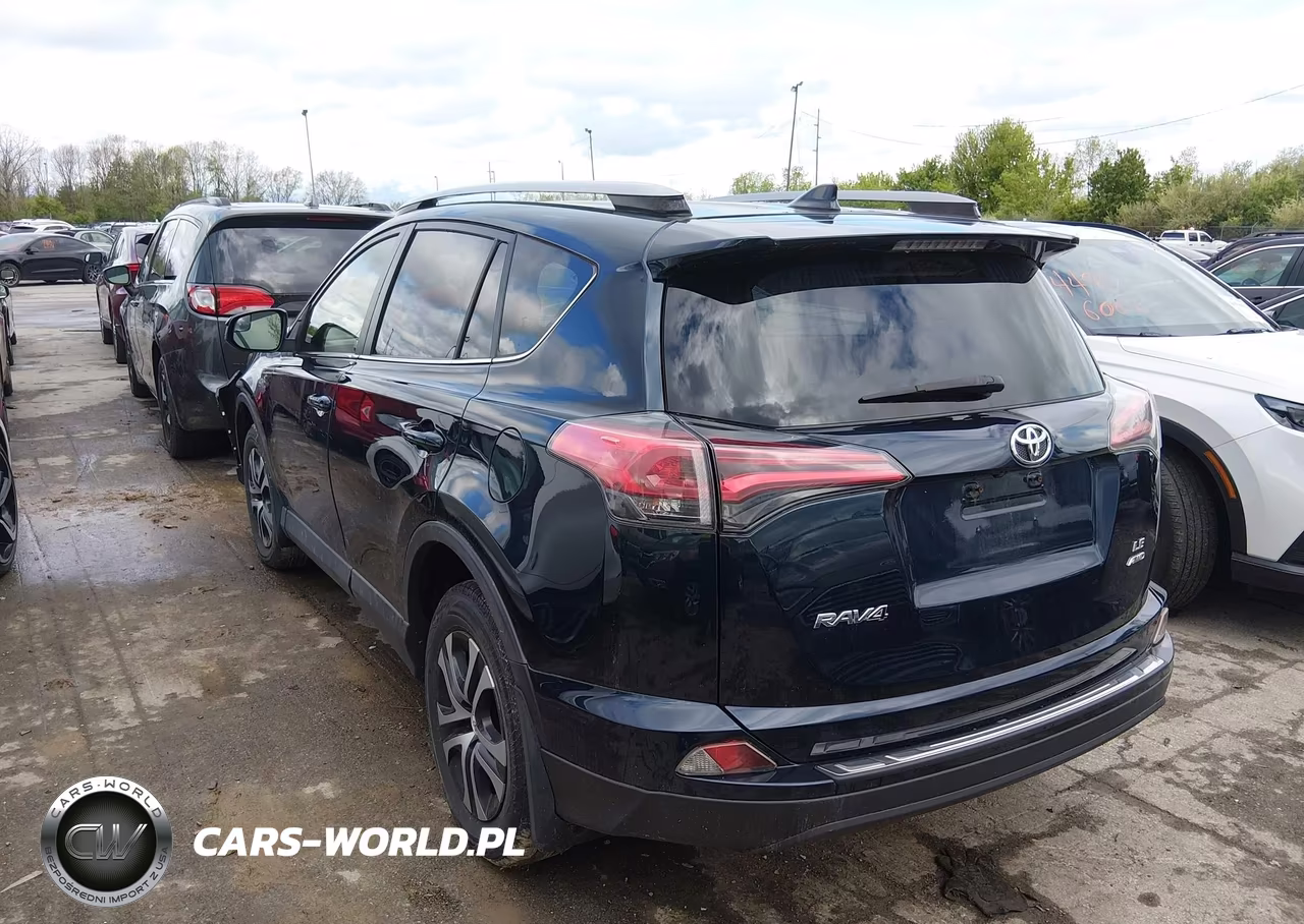 2017 Toyota Rav4 Le VIN:JTMBFREV5HJ161000 - 3