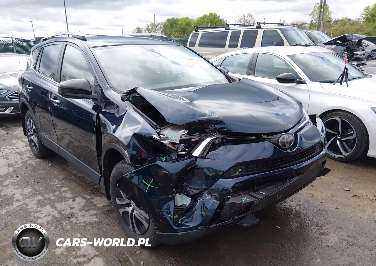 2017 Toyota Rav4 Le VIN:JTMBFREV5HJ161000 - 6