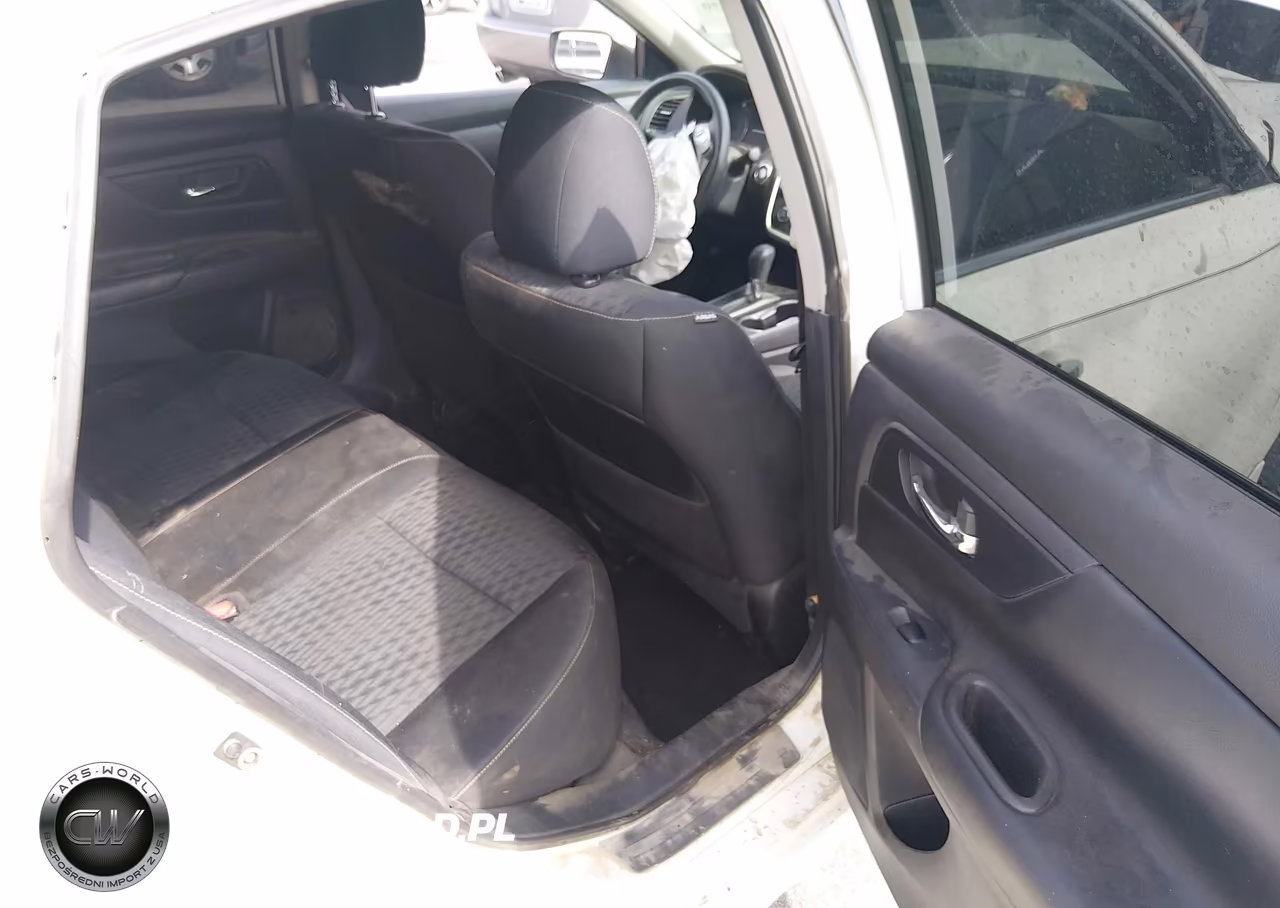 2017 Nissan Altima 2.5 VIN:1N4AL3AP9HC221802 - 8
