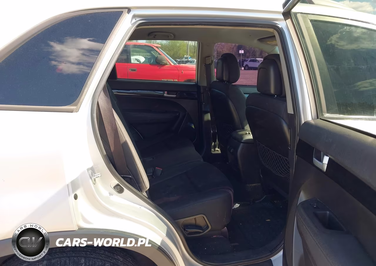 2015 Kia Sorento Lx V6 VIN:5XYKTDA7XFG606024 - 8