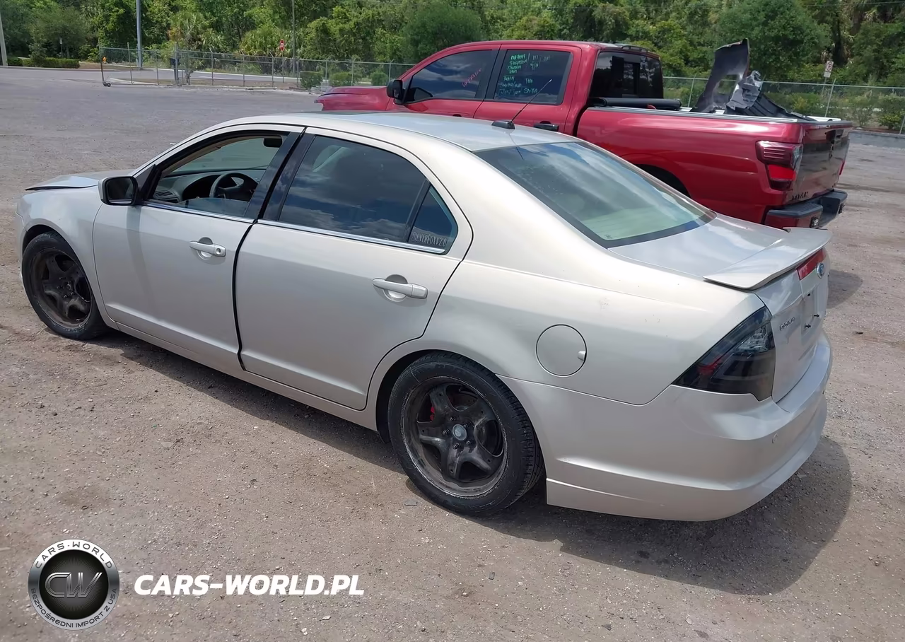 2010 Ford Fusion Se VIN:3FAHP0HA0AR387121 - 3
