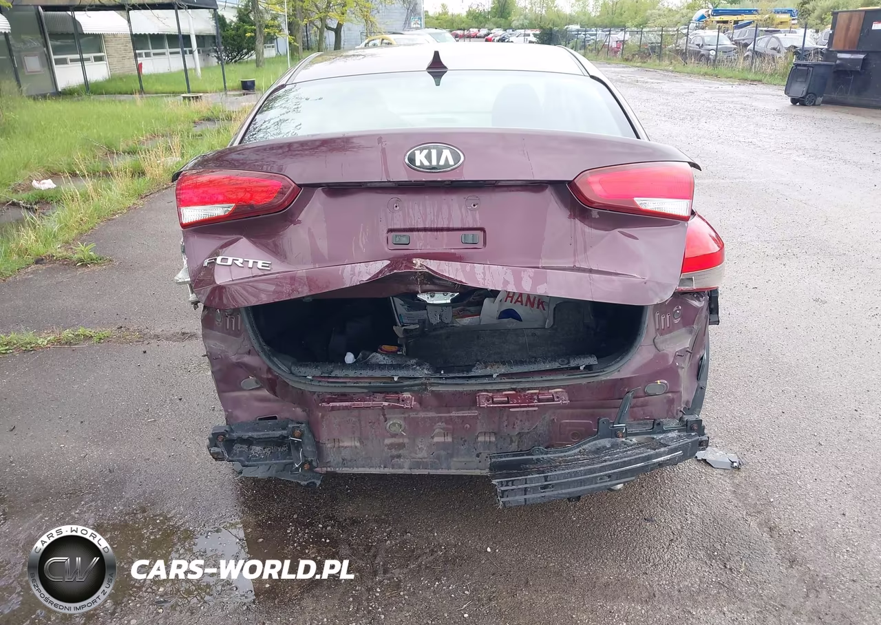 2017 Kia Forte Lx VIN:3KPFK4A72HE148757 - 6