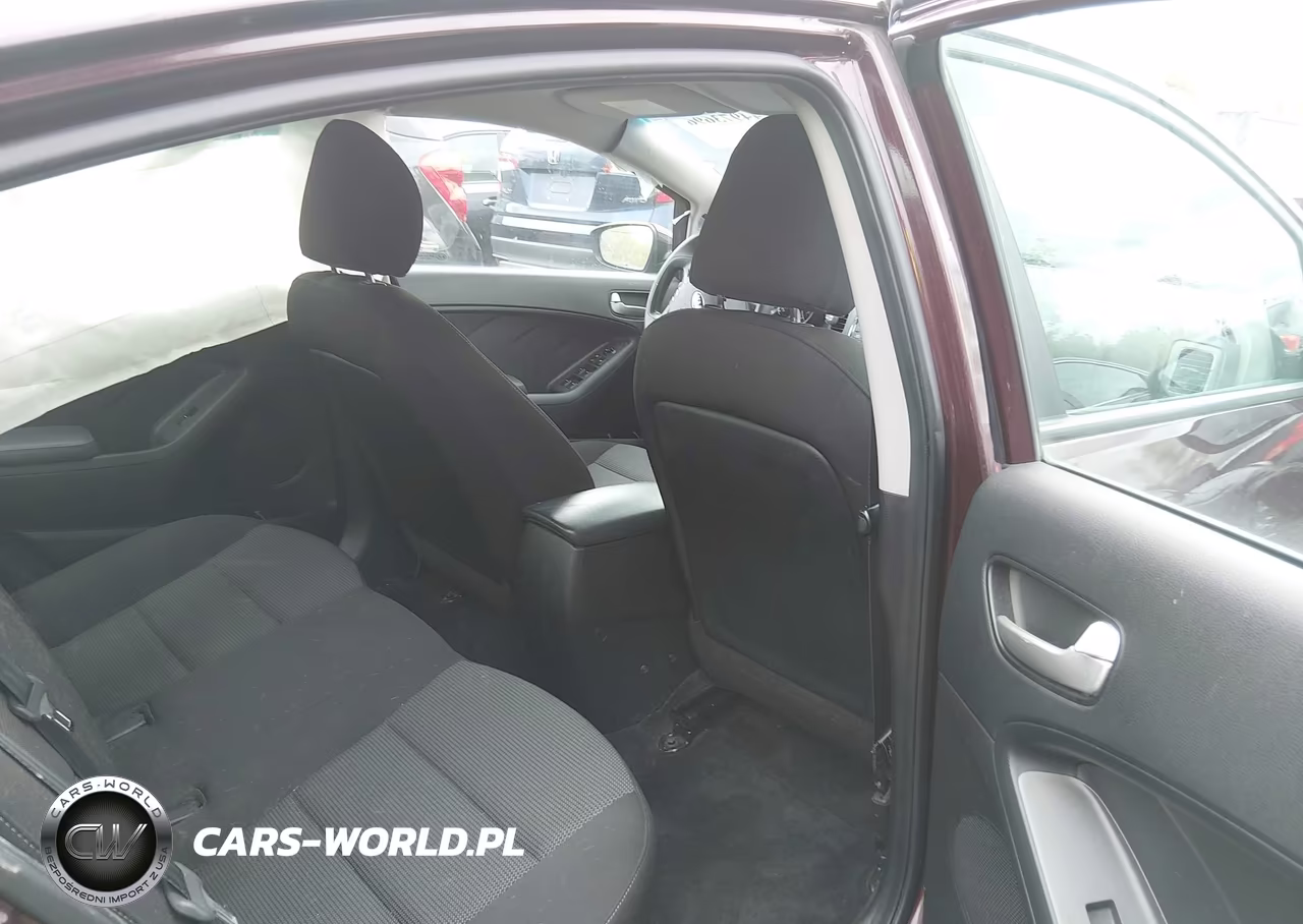 2017 Kia Forte Lx VIN:3KPFK4A72HE148757 - 8