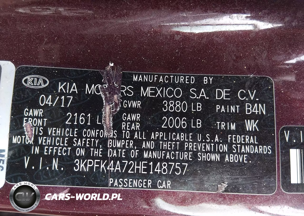 2017 Kia Forte Lx VIN:3KPFK4A72HE148757 - 9