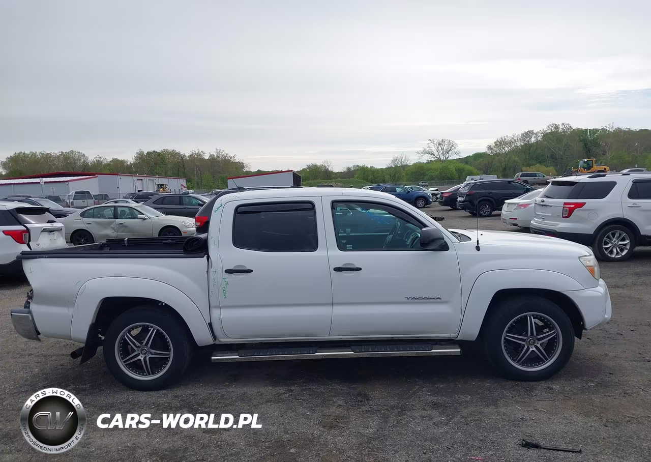 2014 Toyota Tacoma VIN:5TFJX4CN4EX046122 - 13