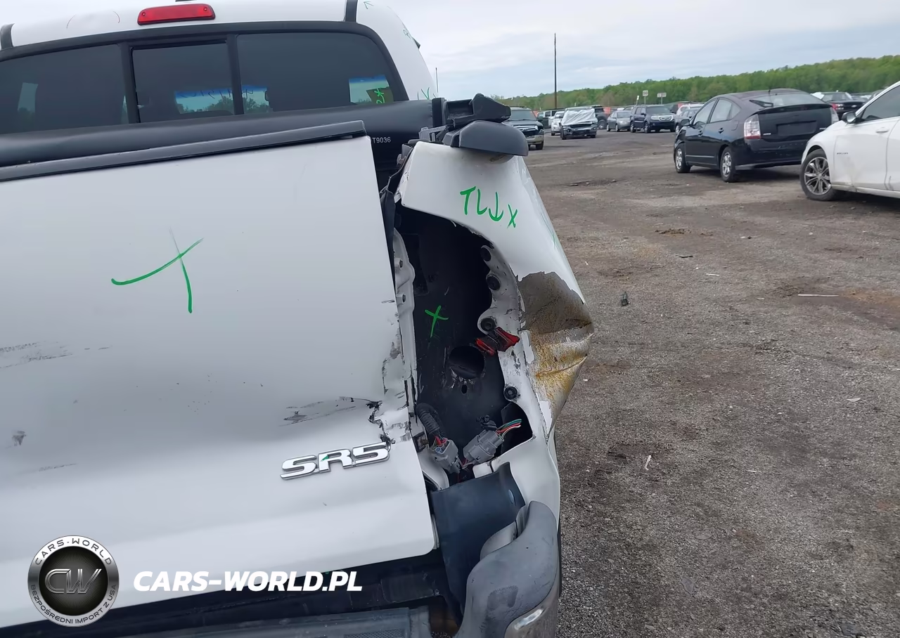 2014 Toyota Tacoma VIN:5TFJX4CN4EX046122 - 6