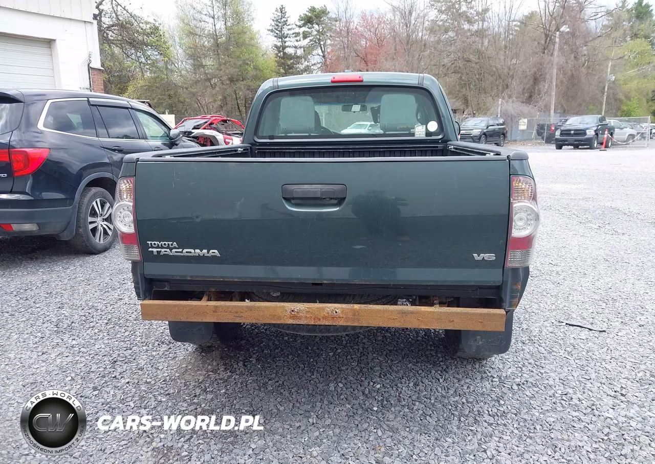 2009 Toyota Tacoma Base V6 VIN:5TEUU42N49Z624466 - 16