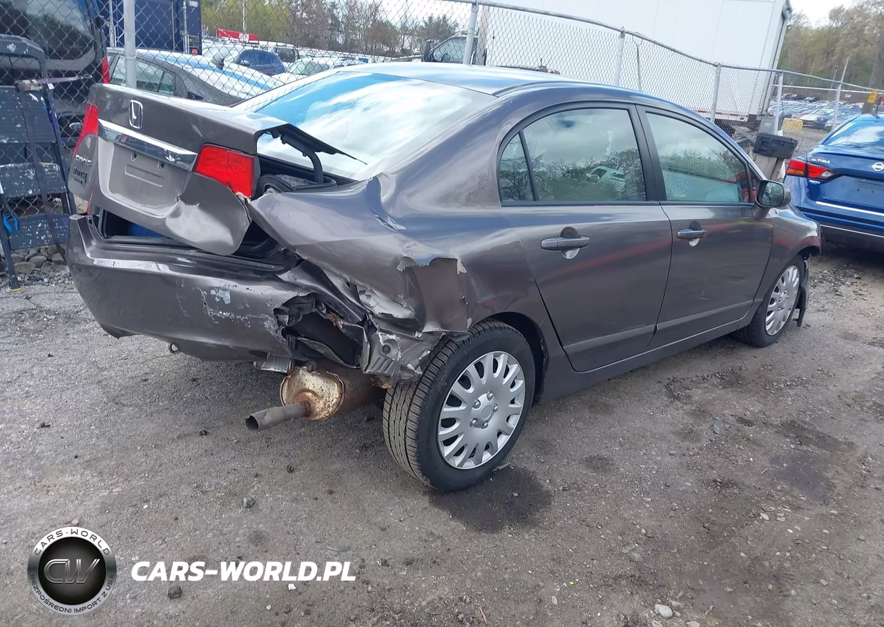 2010 Honda Civic Lx VIN:2HGFA1F5XAH529079 - 4