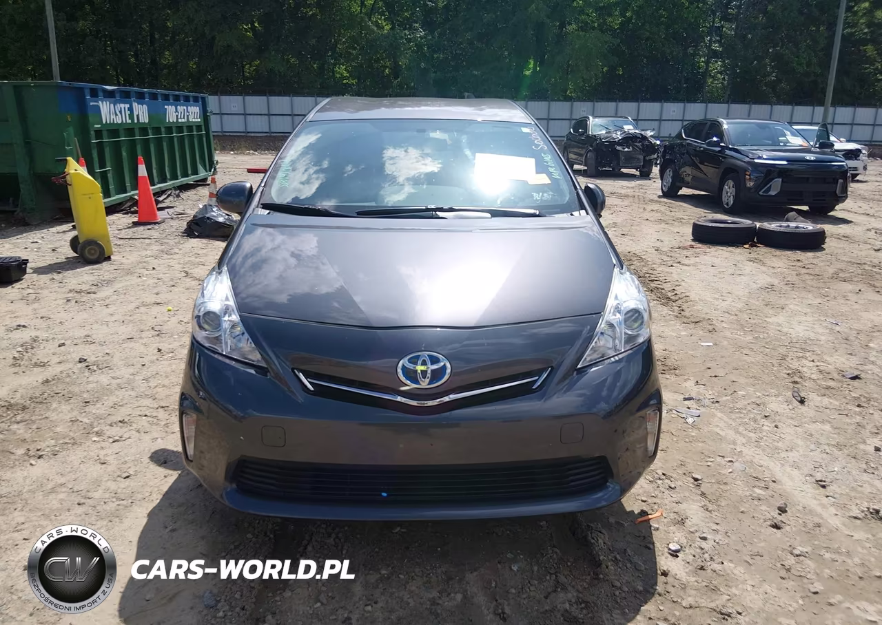 2014 Toyota Prius V Three VIN:JTDZN3EU2EJ004185 - 13