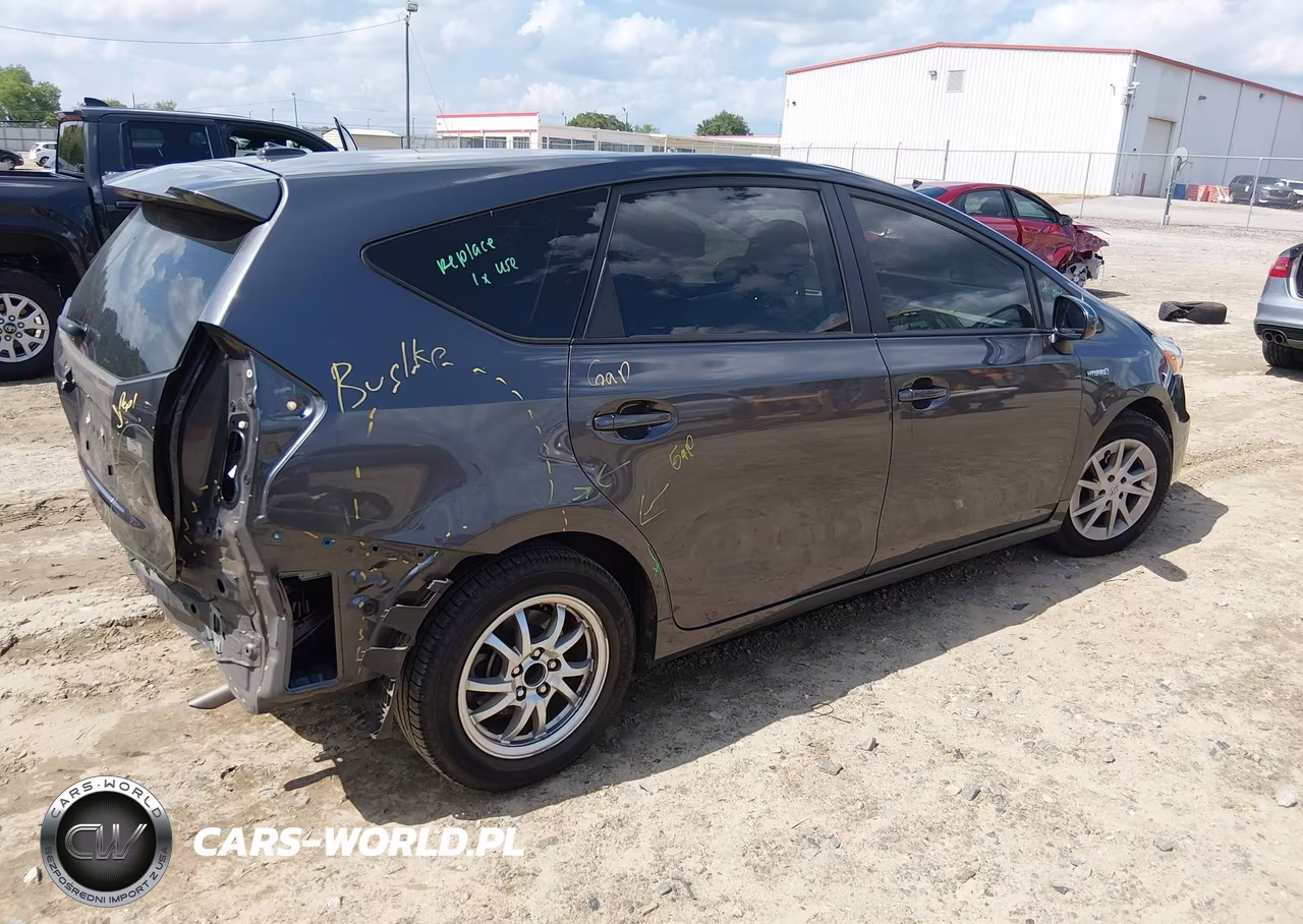 2014 Toyota Prius V Three VIN:JTDZN3EU2EJ004185 - 4