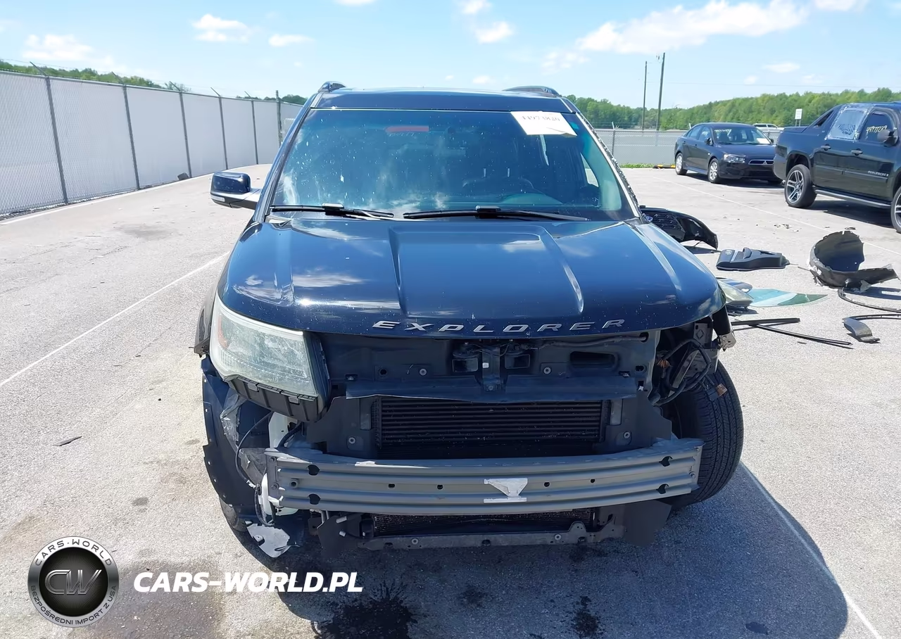 2016 Ford Explorer Sport VIN:1FM5K8GT1GGA60106 - 13