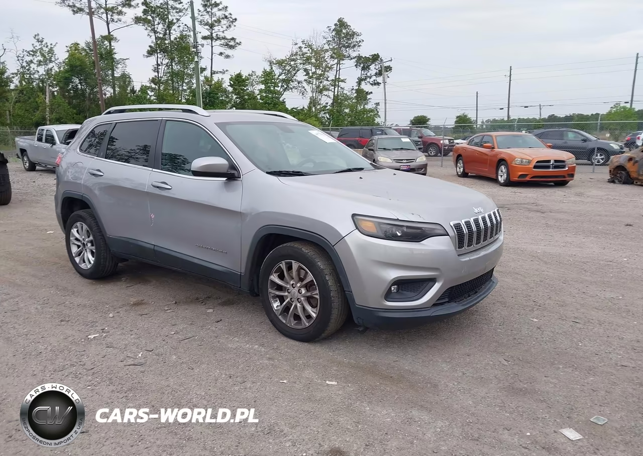 2019 Jeep Cherokee Latitude Fwd