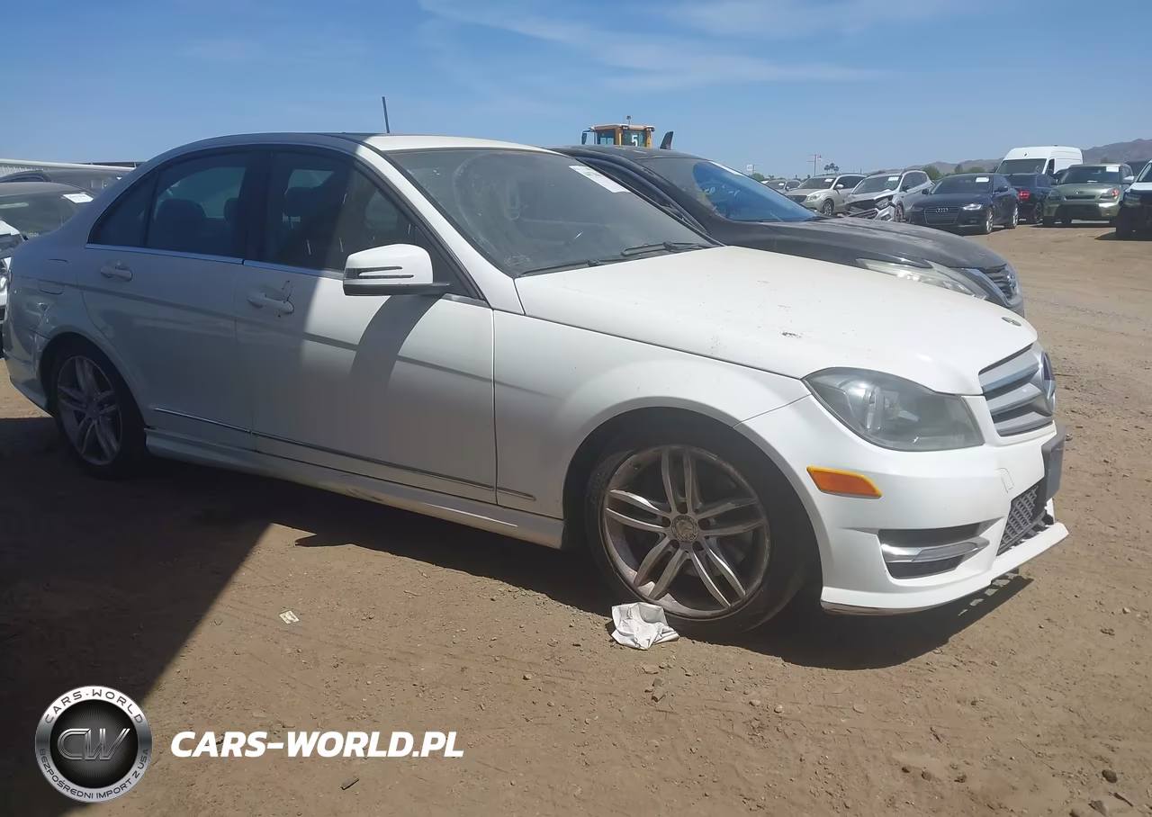 2013 Mercedes-Benz C 300 Sport 4Matic