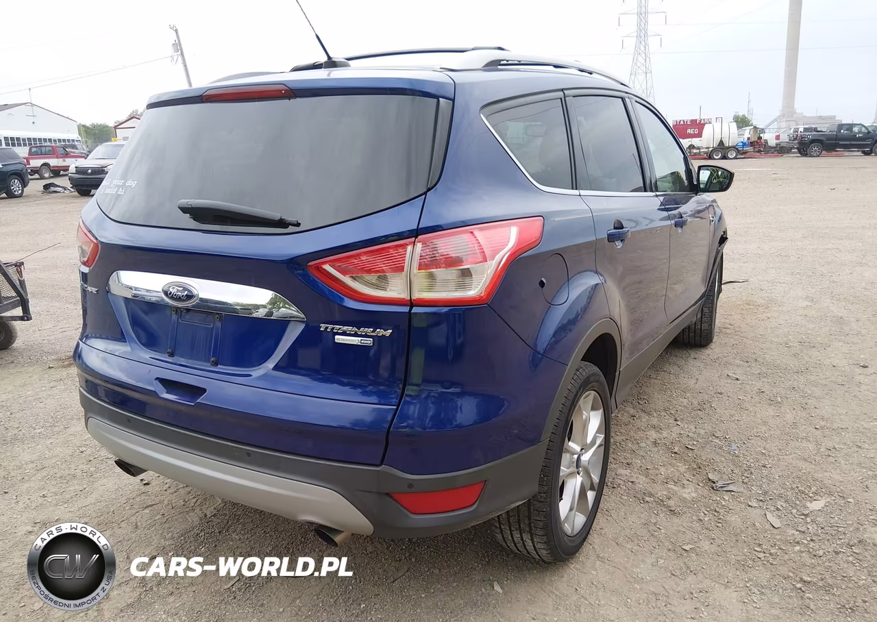 2015 Ford Escape Titanium VIN:1FMCU9J97FUB46783 - 4
