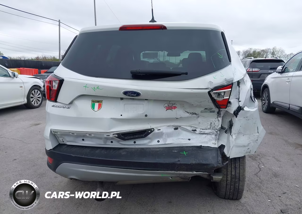 2019 Ford Escape Se VIN:1FMCU9GD4KUB39571 - 17