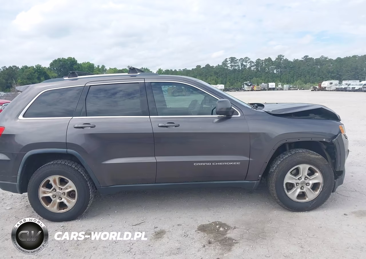 2014 Jeep Grand Cherokee Laredo VIN:1C4RJFAG2EC134730 - 13