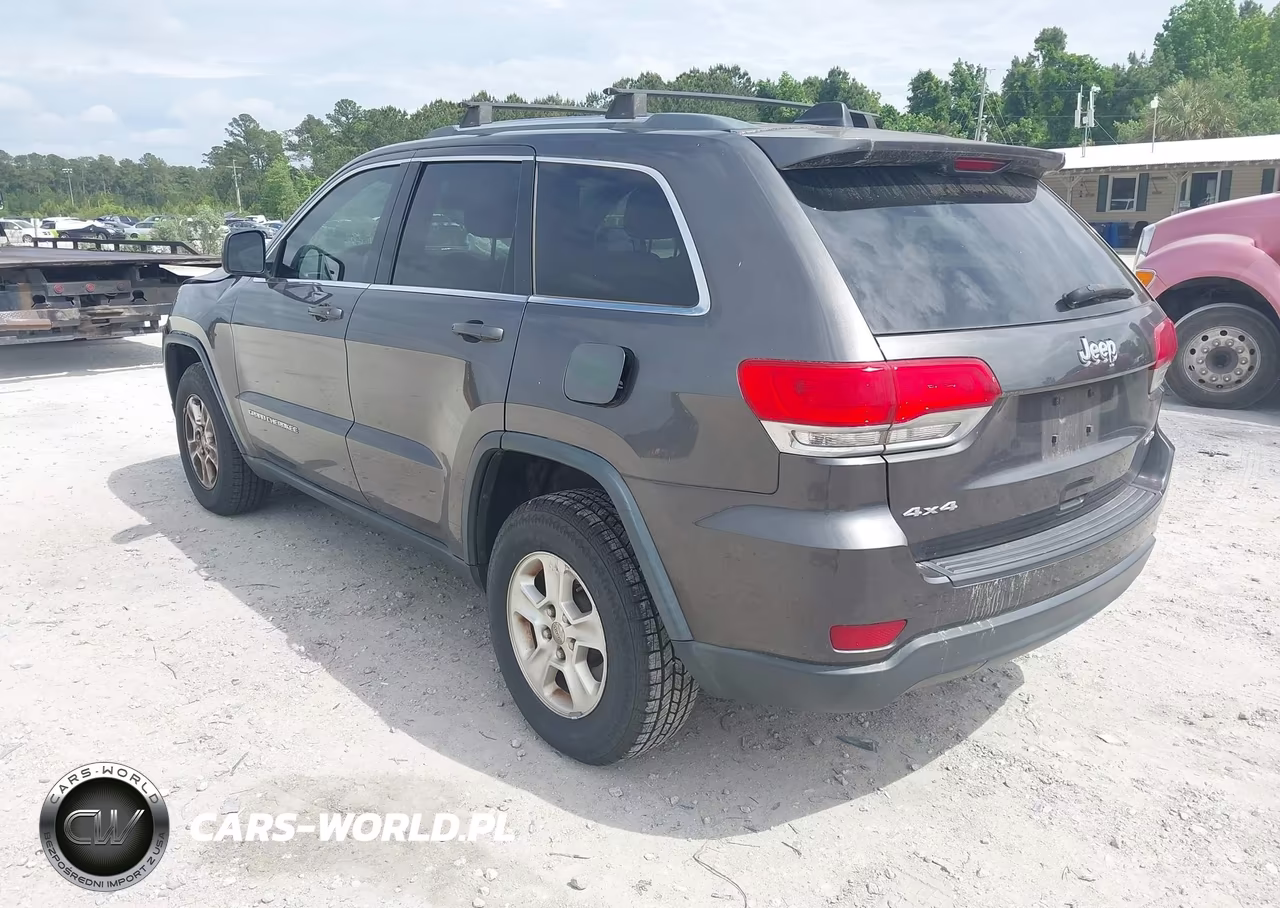 2014 Jeep Grand Cherokee Laredo VIN:1C4RJFAG2EC134730 - 3