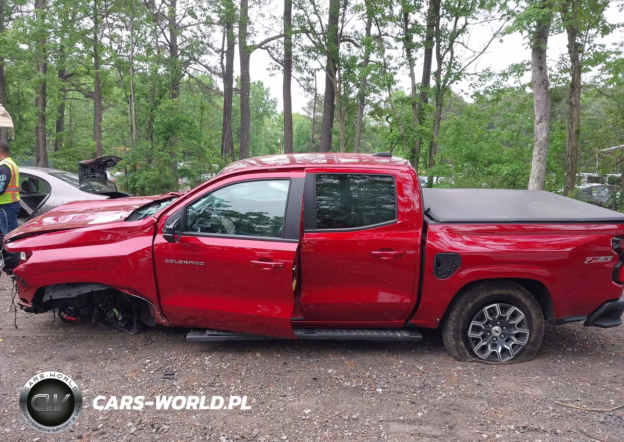 2025 Chevrolet Colorado 4Wd Z71 VIN:1GCPTDEK3S1195550 - 14