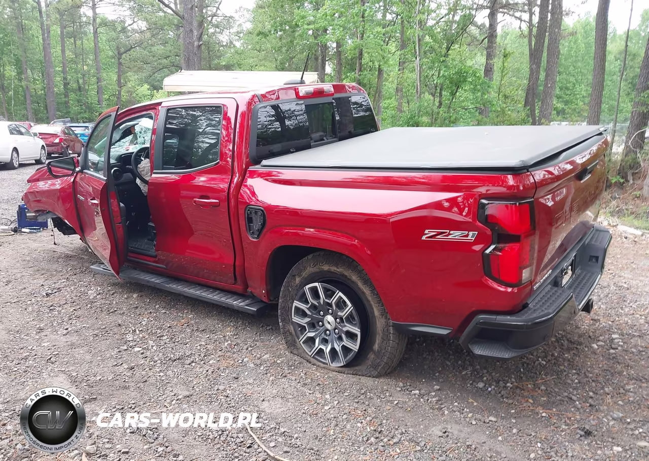2025 Chevrolet Colorado 4Wd Z71 VIN:1GCPTDEK3S1195550 - 3